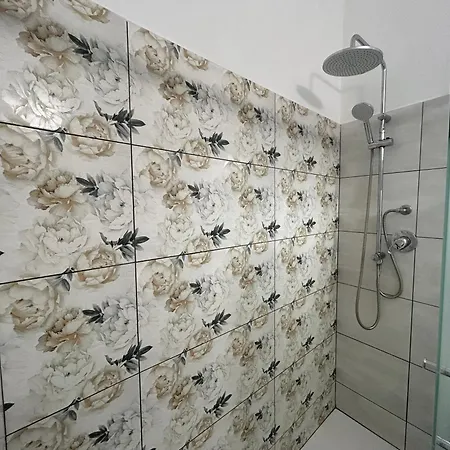 Fly To Sea Guest house Fiumicino